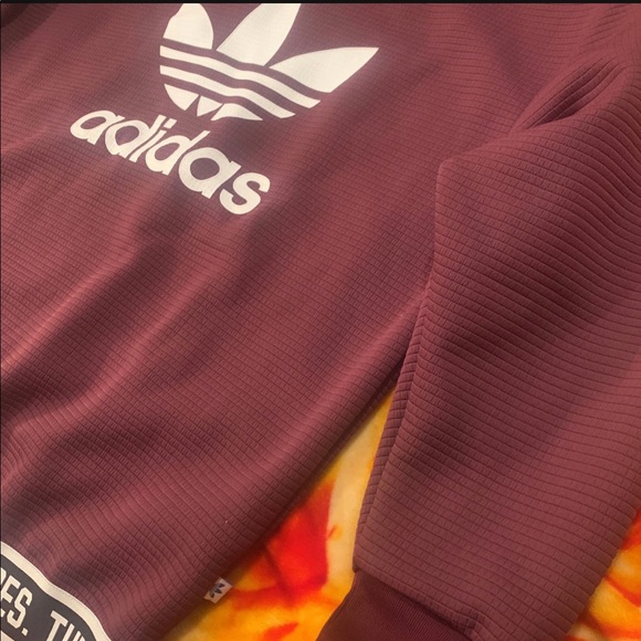 Adidas sweatshirt - Picture 3 of 3